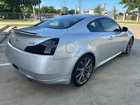 Used 2009 INFINITI G37 Sport w/ Premium Pkg RWD image 4