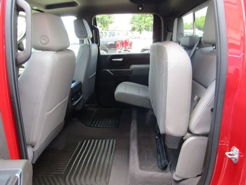 Used 2023 Chevrolet Silverado 2500 LT AWD/4WD image 31