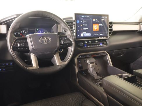 Used 2023 Toyota Tundra Limited AWD/4WD image 2