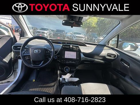 Certified 2020 Toyota Prius Prime LE FWD image 5