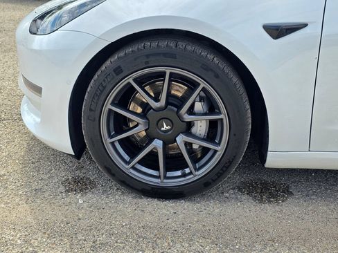 Used 2021 Tesla Model 3 Long Range AWD/4WD image 14