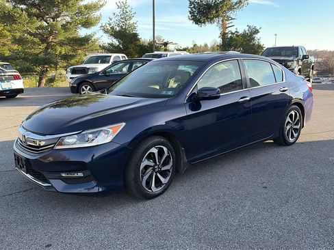 Used 2017 Honda Accord EX-L image 16