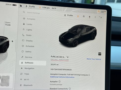 Used 2023 Tesla Model Y Performance image 27