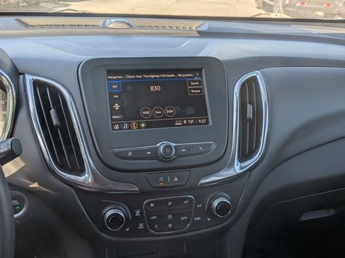 Used 2023 Chevrolet Equinox LT FWD image 26