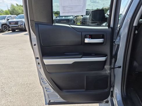 Used 2019 Toyota Tundra SR5 w/ SR5 Upgrade Package RWD image 34