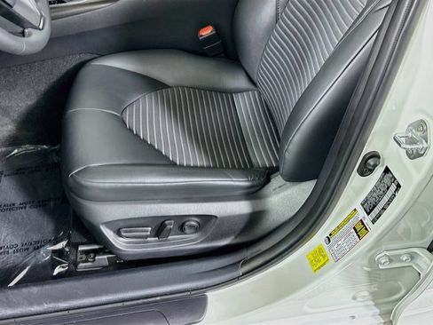 Certified 2024 Toyota Camry SE FWD image 23