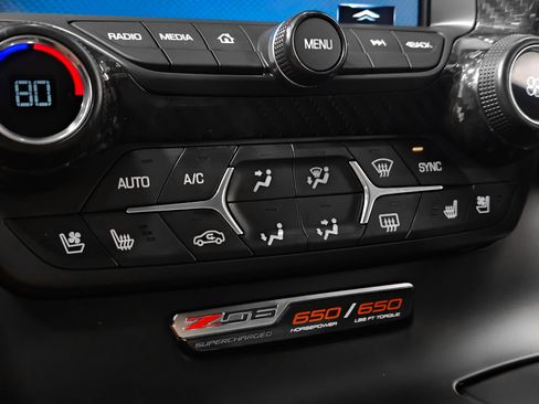 Used 2019 Chevrolet Corvette Z06 image 40