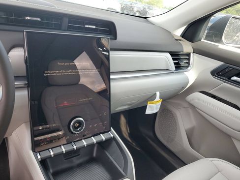 New 2026 GMC Terrain Denali AWD/4WD image 26