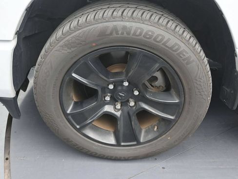 Used 2022 RAM 1500 Big Horn RWD image 9