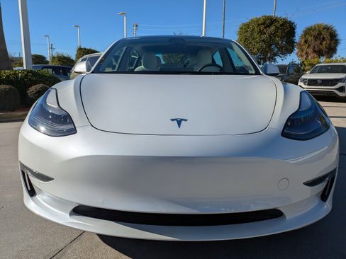 Used 2022 Tesla Model 3 Long Range image 9