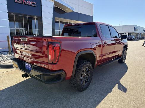 Used 2024 GMC Sierra 1500 AT4X image 3