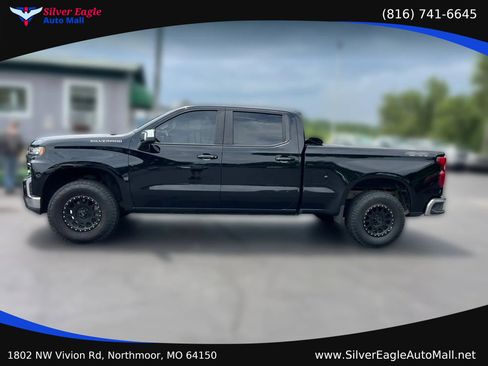 Used 2021 Chevrolet Silverado 1500 LT w/ Safety Package II AWD/4WD image 2