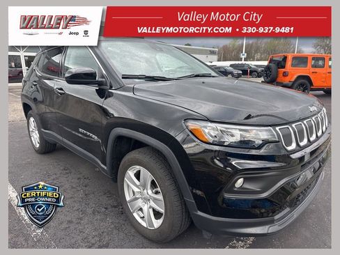 Used 2022 Jeep Compass Latitude w/ Sun and Sound Group image 1