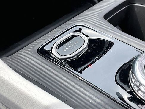 New 2026 Jeep Cherokee Limited AWD/4WD image 25