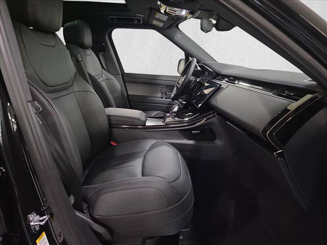 New 2027 Land Rover Range Rover Sport Dynamic SE AWD/4WD image 10