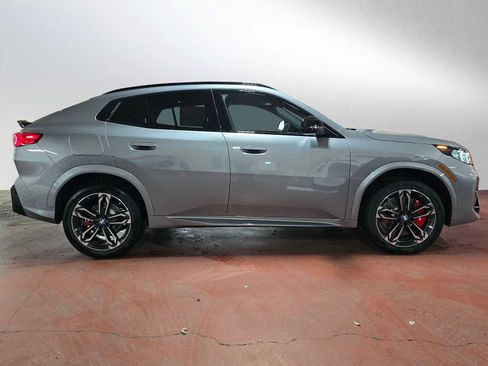 New 2026 BMW X2 xDrive28i w/ Technology Package image 2