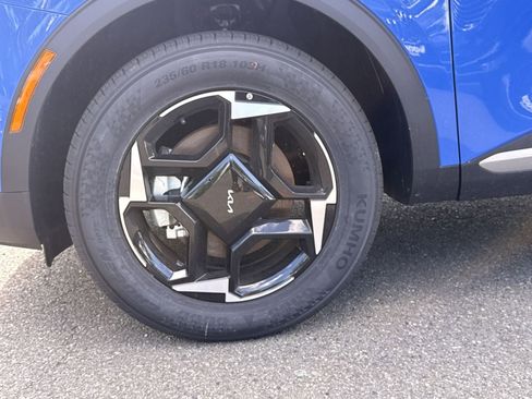 New 2026 Kia Sportage EX AWD/4WD image 21