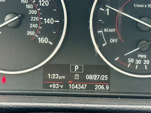 Used 2017 BMW 330i Sedan image 13