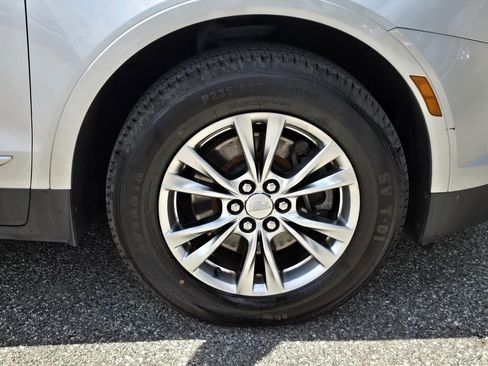 Used 2020 Cadillac XT5 Premium Luxury FWD image 12