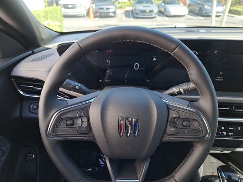 New 2026 Buick Envista Avenir image 25