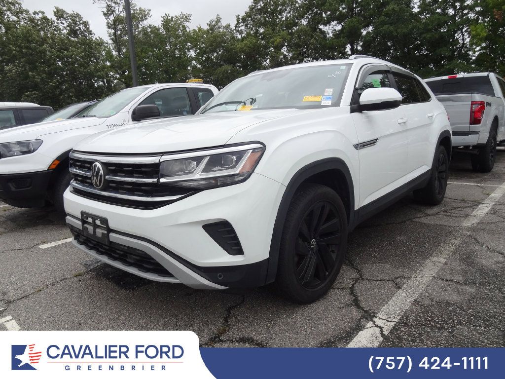 Used 2022 Volkswagen Atlas Cross Sport SE AWD/4WD image 3