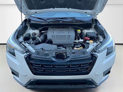 Used 2024 Subaru Forester Limited image 33