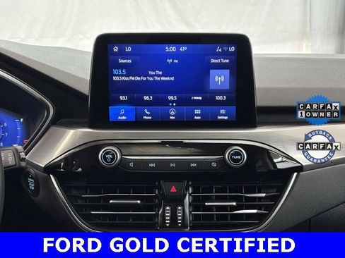 Certified 2022 Ford Escape Titanium w/ Class II Trailer Tow Package image 20