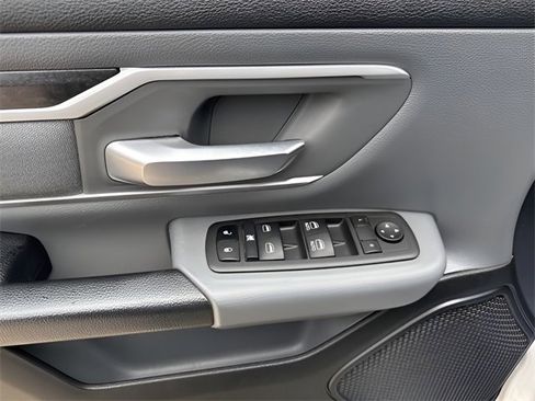 Used 2022 RAM 1500 Big Horn image 11