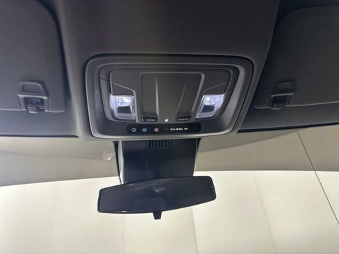 Used 2024 GMC Sierra 1500 Pro w/ Pro Value Package image 24