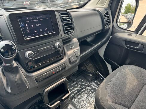 Used 2023 RAM ProMaster 3500 w/ Premium Appearance Group FWD image 23