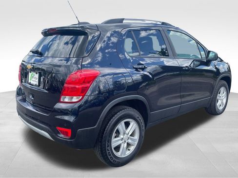 Used 2022 Chevrolet Trax LT w/ Driver Confidence Package AWD/4WD image 8