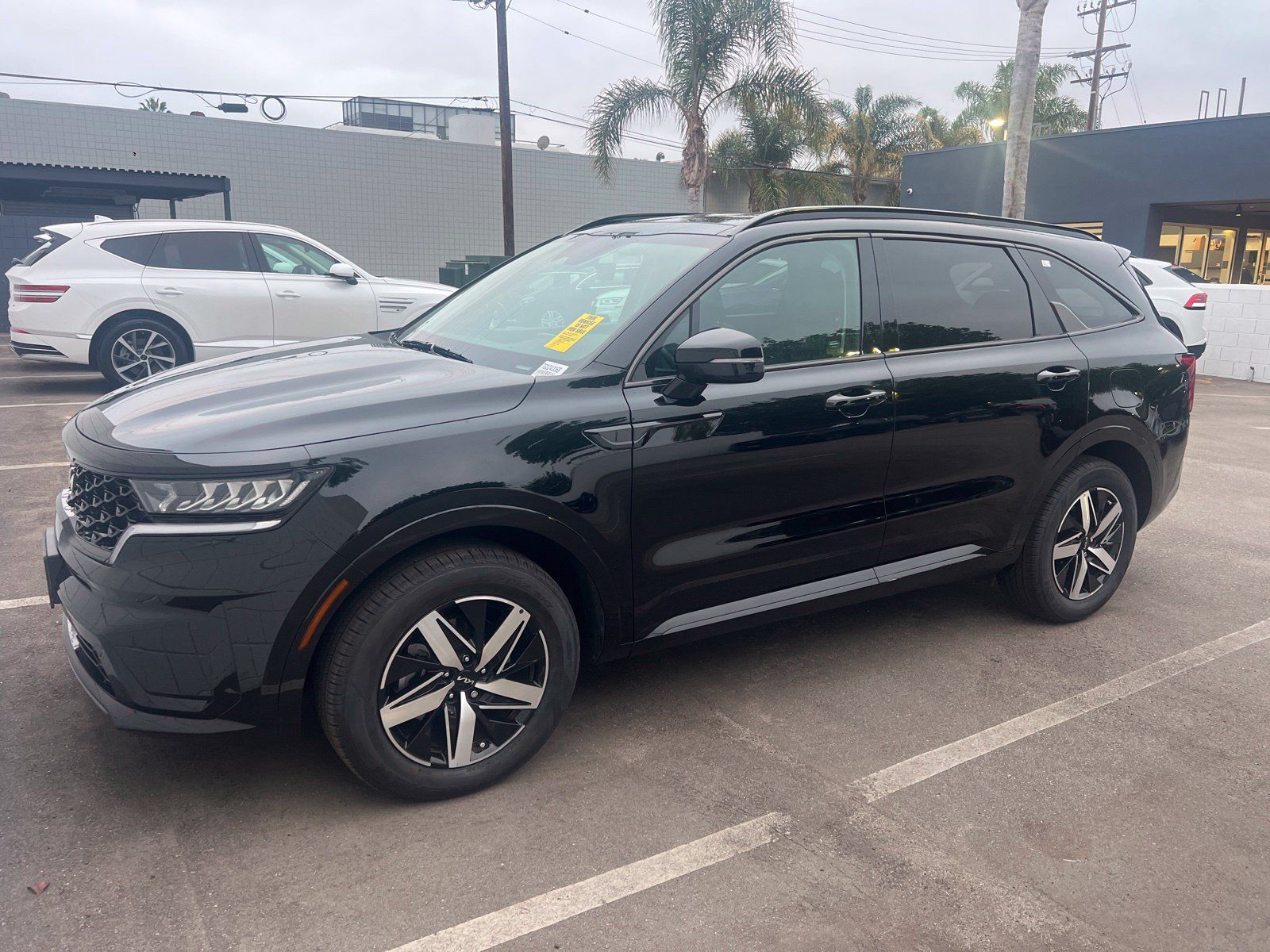 Certified 2023 Kia Sorento S w/ Panoramic Sunroof Package FWD image 1