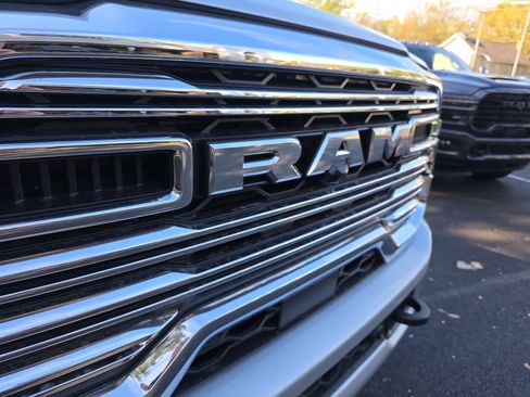 New 2026 RAM 5500 Laramie image 28
