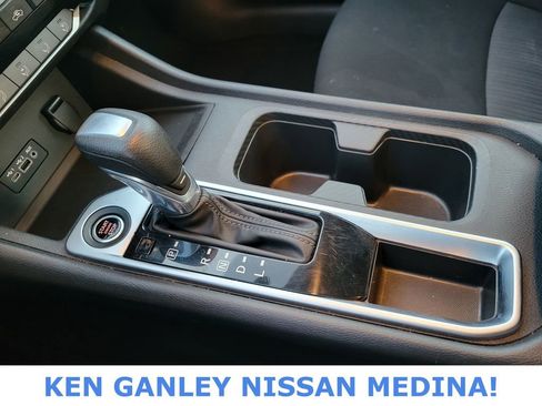 Used 2023 Nissan Sentra SV image 27