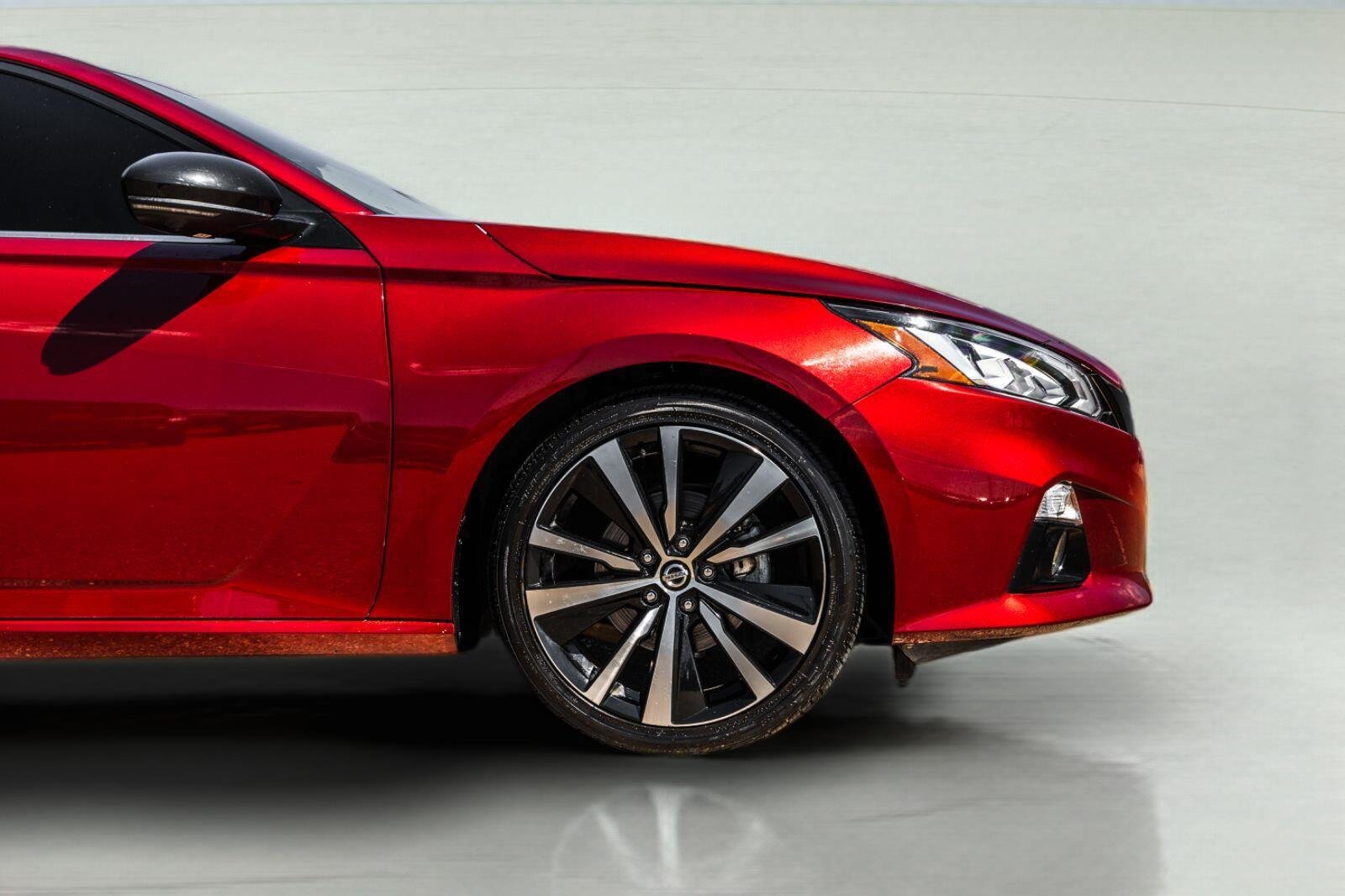 Used 2019 Nissan Altima 2.5 Platinum FWD image 7