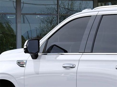 New 2026 GMC Yukon Elevation w/ Elevation Premium Package image 12