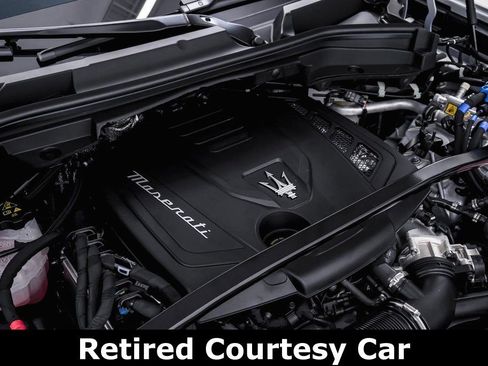 New 2025 Maserati Grecale Modena image 28