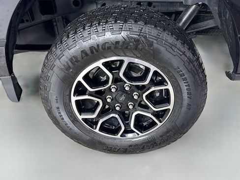 Used 2023 Ford F150 Lariat image 31