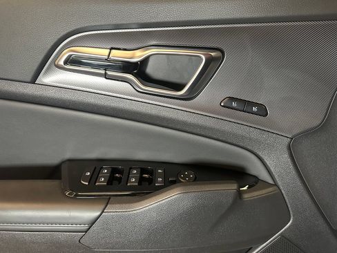 Used 2025 Kia Sportage SX FWD image 19