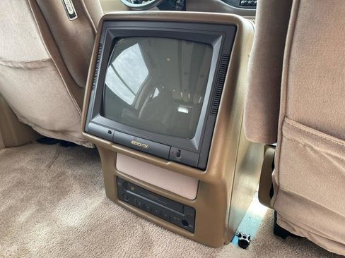 Used 1999 Ford E-150 and Econoline 150 image 39