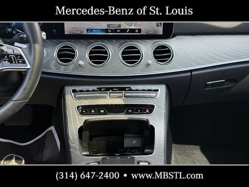 Used 2021 Mercedes-Benz E 350 4MATIC Sedan image 16