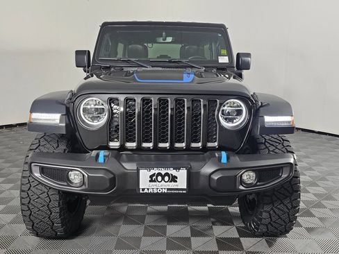 Used 2022 Jeep Wrangler Unlimited Rubicon 4xe w/ Cold Weather Group AWD/4WD image 8