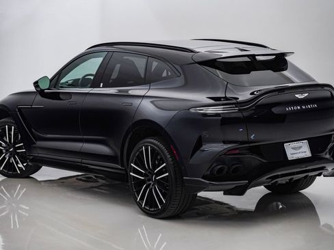Used 2025 Aston Martin DBX 707 AWD/4WD image 10
