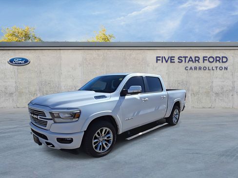 Used 2022 RAM 1500 Laramie w/ Laramie Southwest Edition image 4