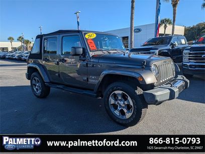 Used 2017 Jeep Wrangler Unlimited Sahara w/ Connectivity Group