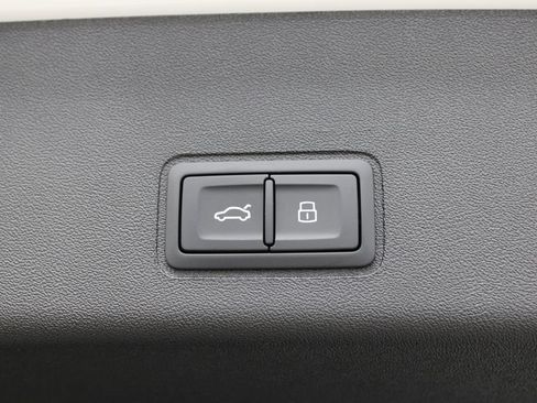 New 2026 Audi Q3 quattro 2.0T AWD/4WD image 32