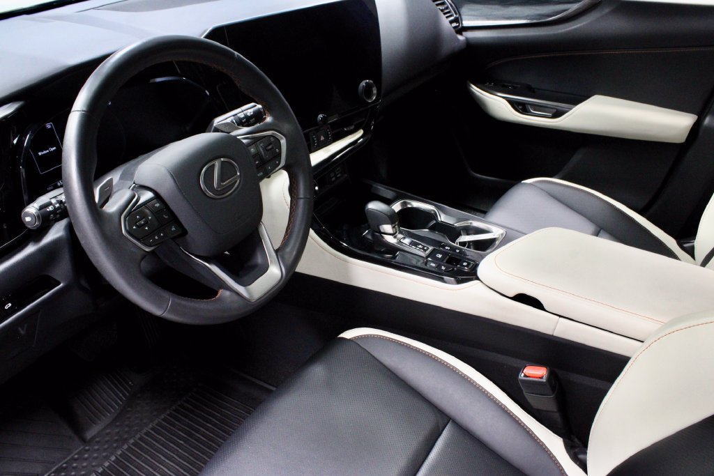 Used 2023 Lexus NX 350 AWD image 25