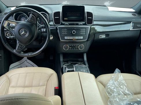 Used 2017 Mercedes-Benz GLS 450 4MATIC image 7