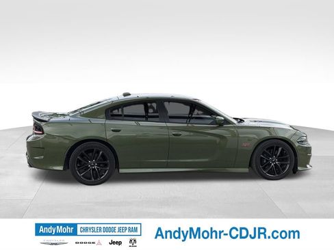 Used 2019 Dodge Charger Scat Pack RWD image 8