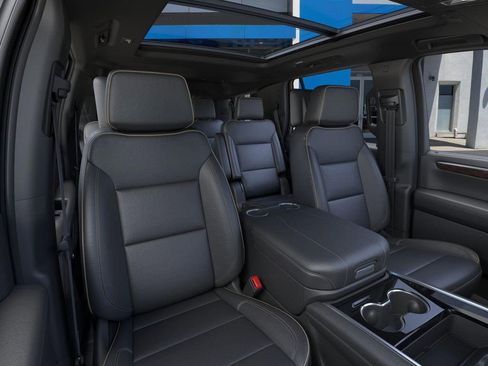New 2025 Chevrolet Tahoe Premier AWD/4WD image 16